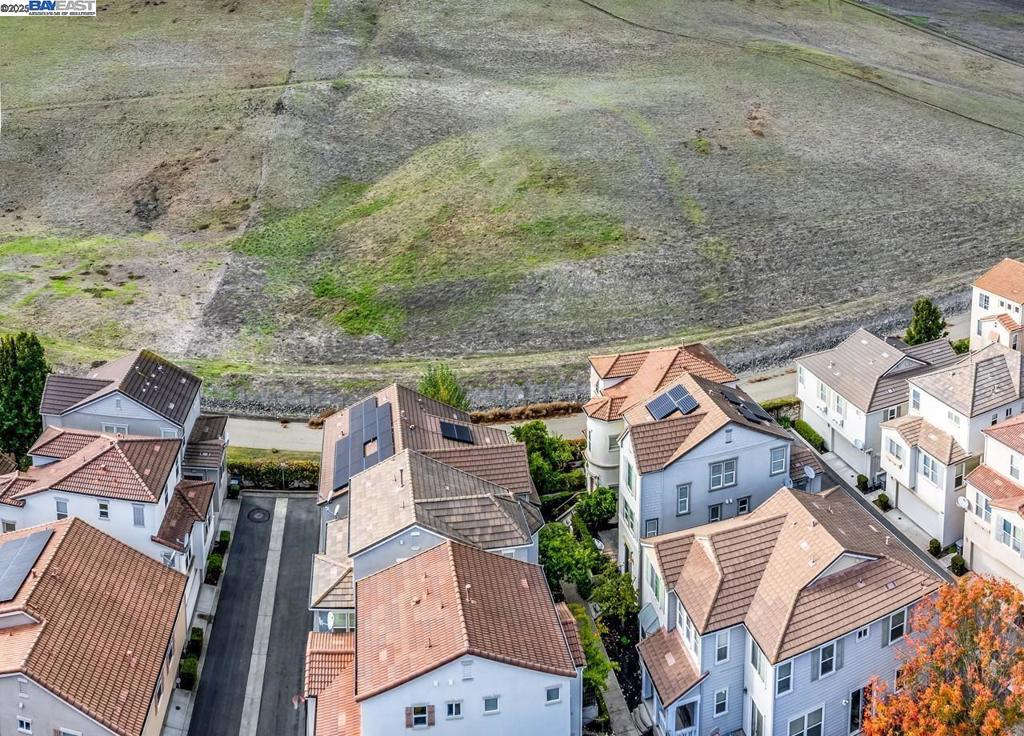 ROXBURY - Residential