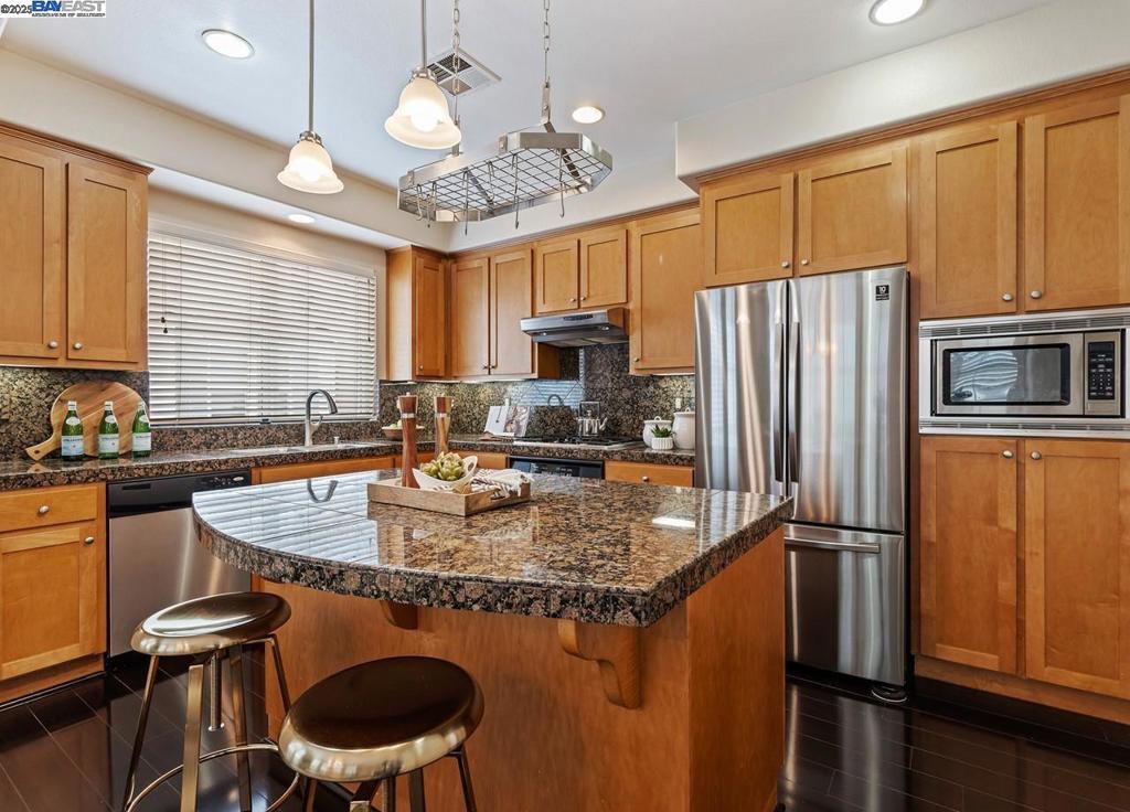 ROXBURY - Residential