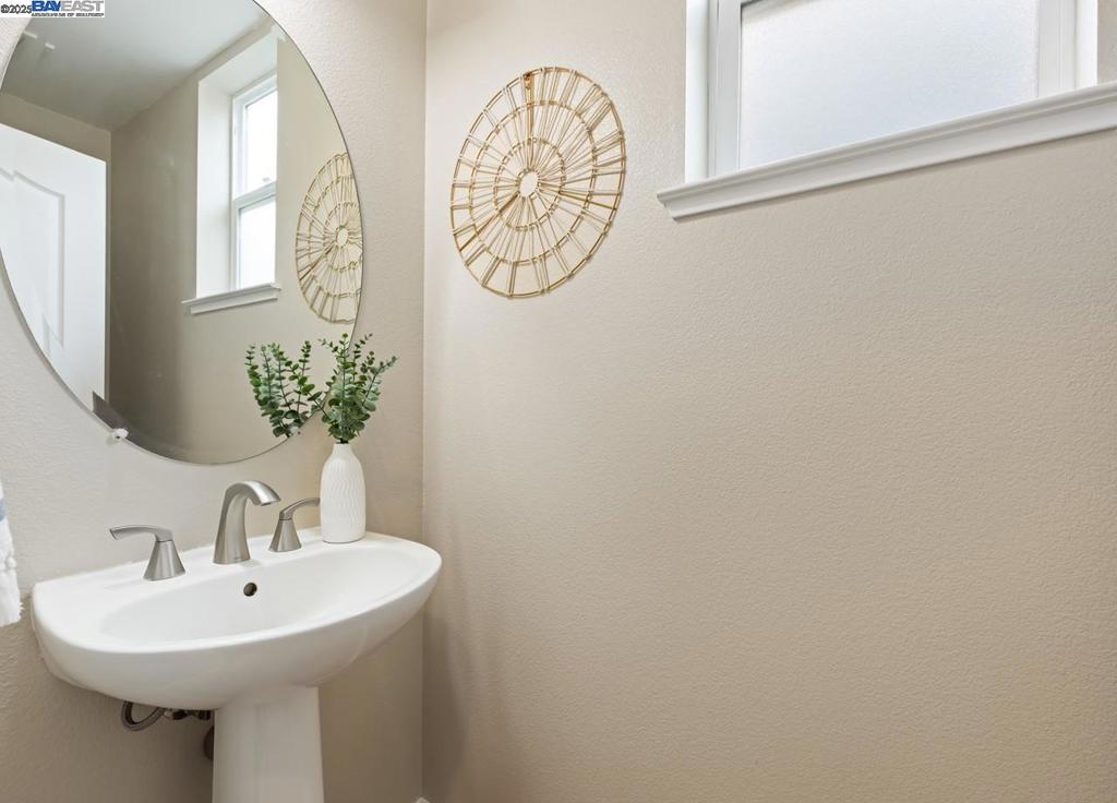 ROXBURY - Residential