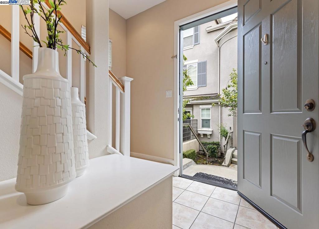 ROXBURY - Residential