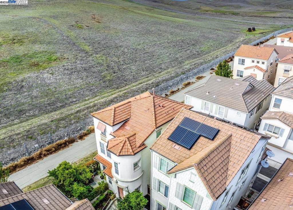 ROXBURY - Residential