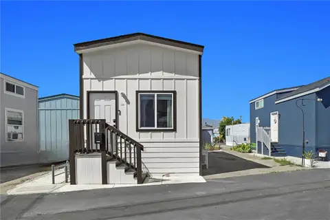 MLS: AR26121210