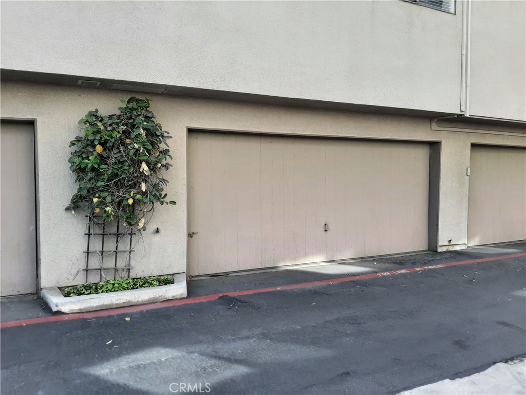 12592 Montecito Road 9