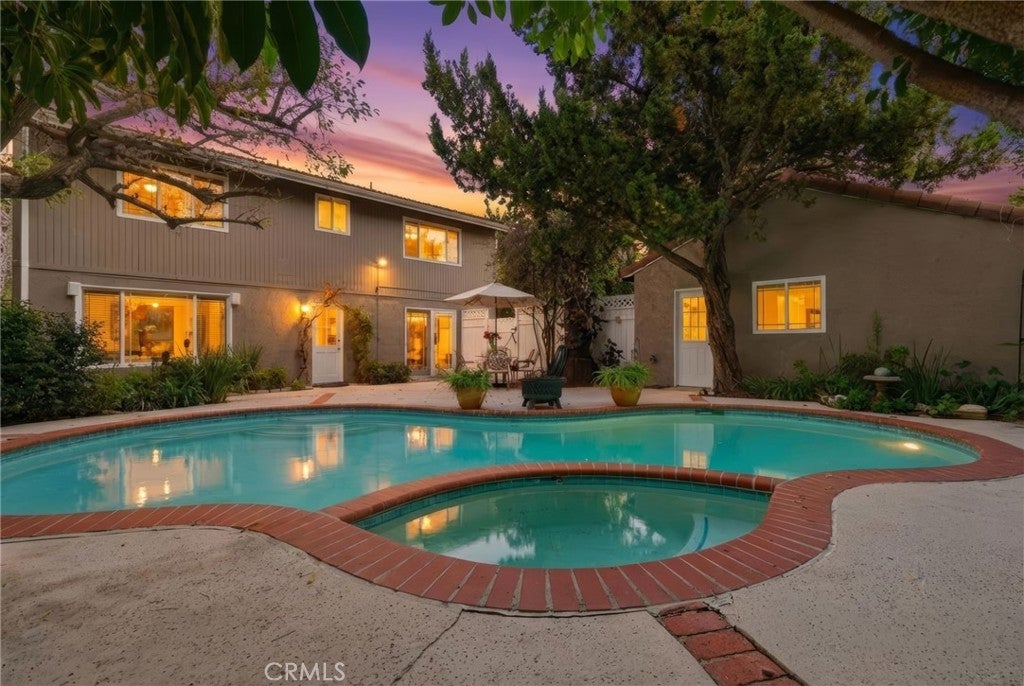 4963 Haskell, Encino CA 91436