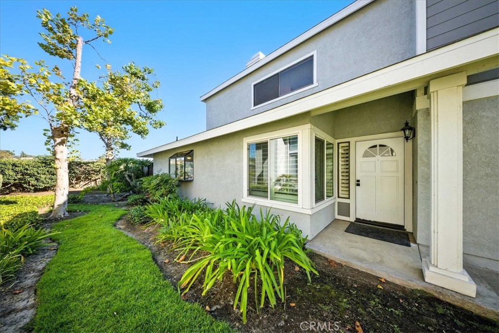 22212 Summit Hill Drive 18
