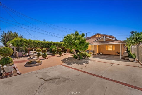 Photo of 13007 Glenoaks Boulevard, Sylmar, CA 91342 (MLS # SR26207925)