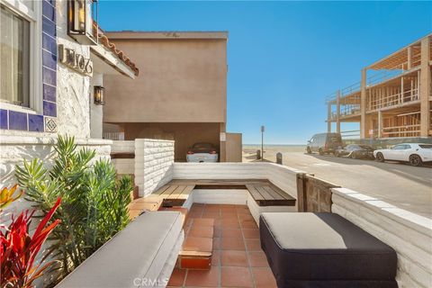 Tiny photo for 106 31st Street, Newport Beach, CA 92663 (MLS # LG26049369)