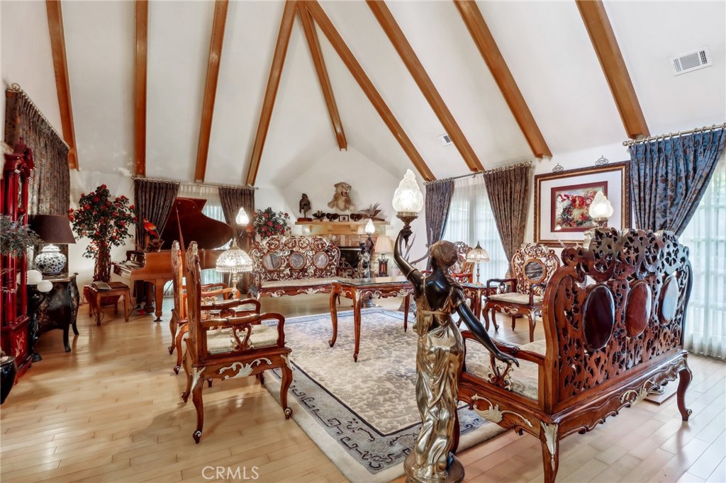 2611 Steeplechase Lane
