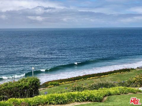 Photo of 6805 Shearwater Lane, Malibu, CA 90265 (MLS # 26829523)