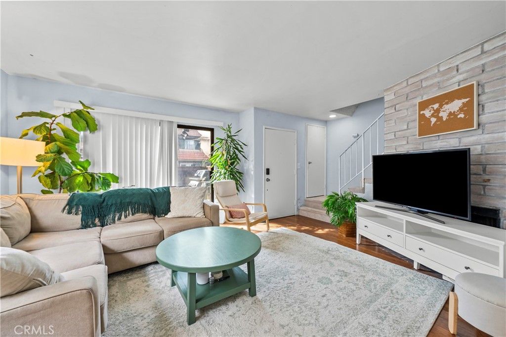 Photo of 14435 Plummer #23, Panorama City, CA 91402 (MLS # SR26027435)