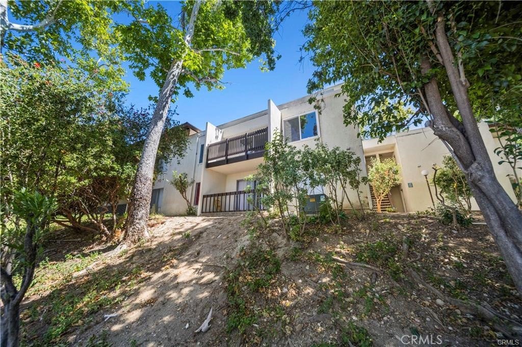 23515 Lyons Avenue 291