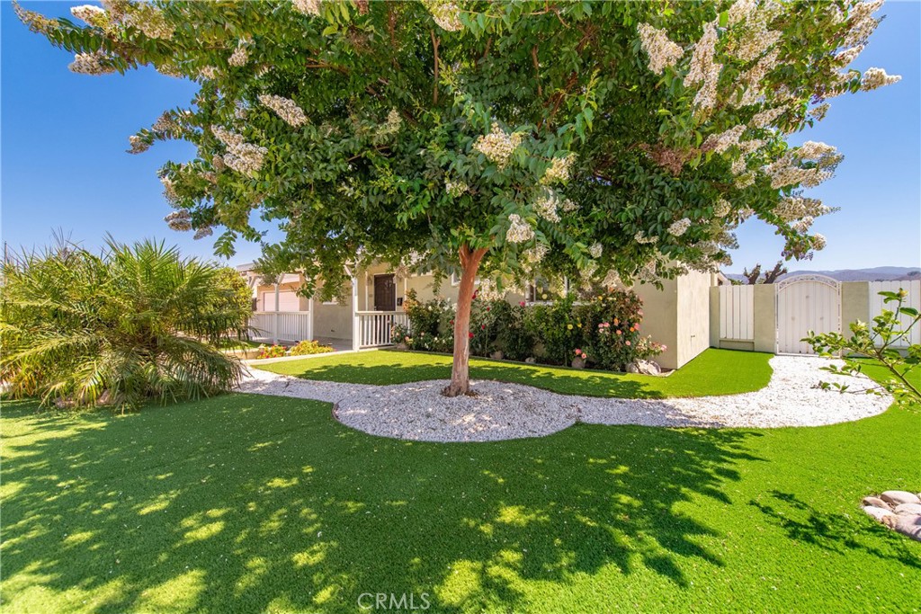 1524 Casarin Avenue