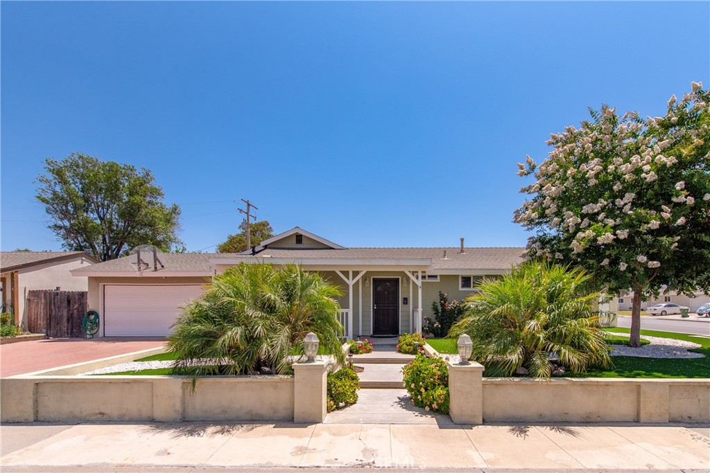 1524 Casarin Avenue