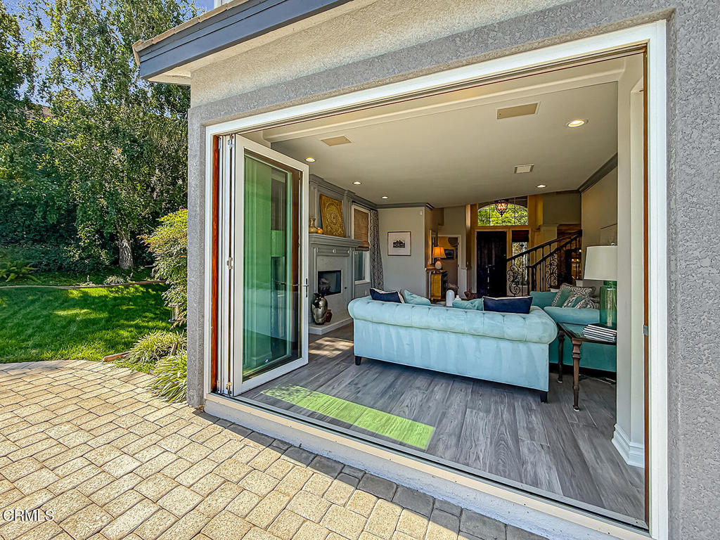 Oaks, The (Long Cyn)-413 - Residential
