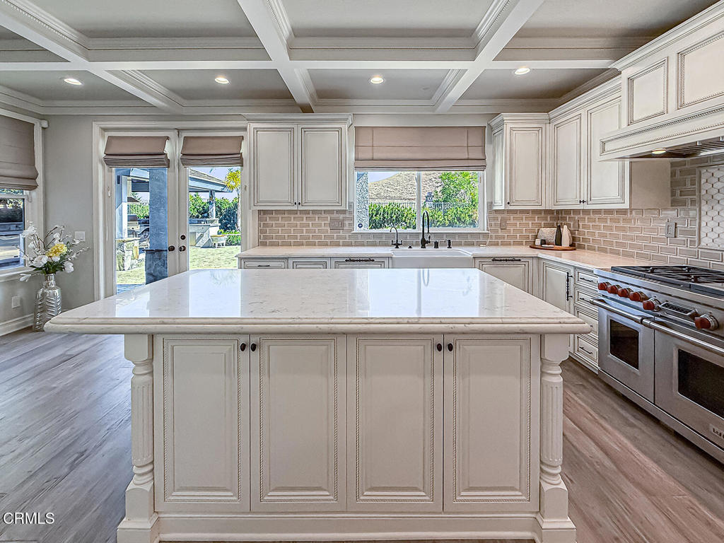 Oaks, The (Long Cyn)-413 - Residential