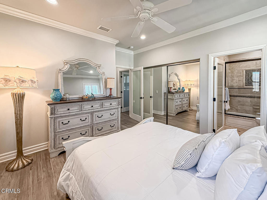 Oaks, The (Long Cyn)-413 - Residential