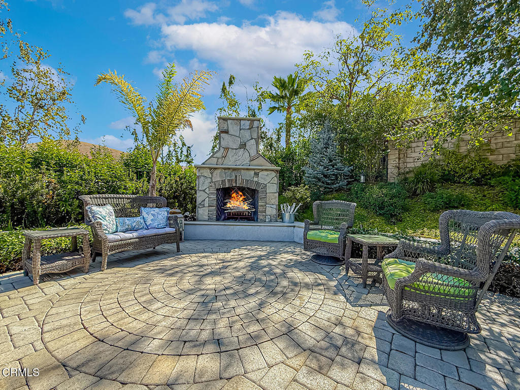 Oaks, The (Long Cyn)-413 - Residential