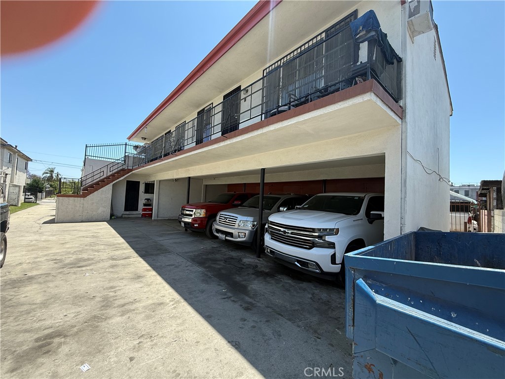 205 N Mayo Avenue