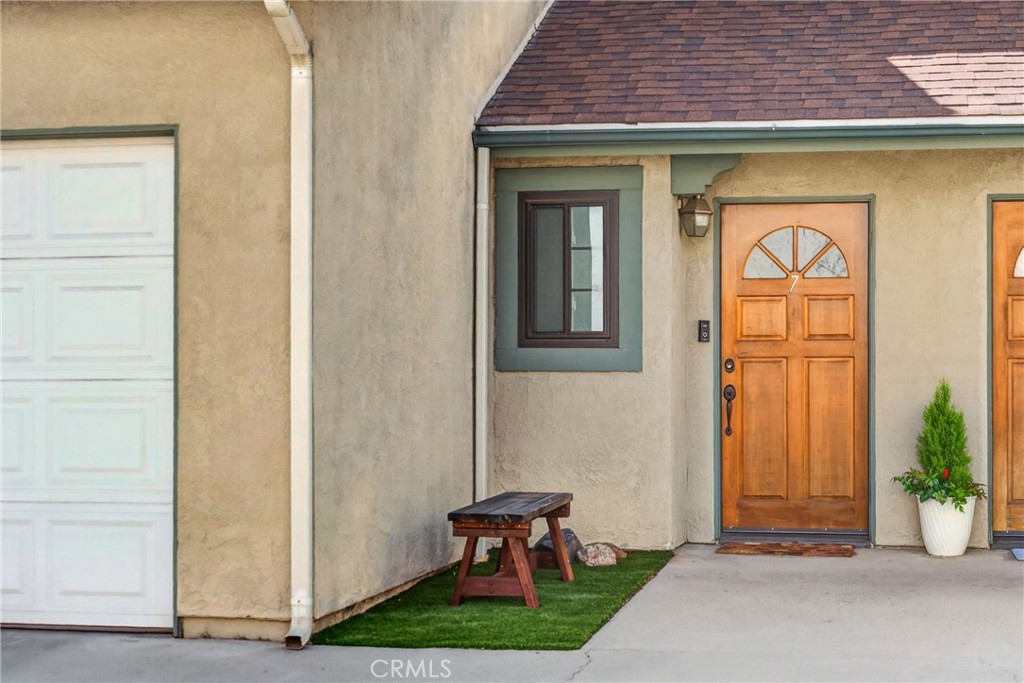 7046 De Celis Place 7