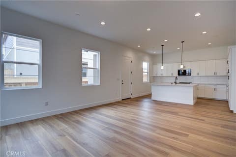 Tiny photo for 250 Memphis Belle Way Way, San Luis Obispo, CA 93401 (MLS # SC26157468)