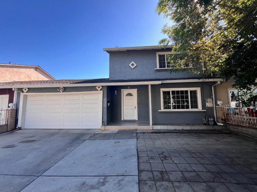 Welcome to your new home in the vibrant city of San Jose! This charming property offers 1,214 sq ft of living space, featuring 3 bedrooms and 2 full bathrooms, including a primary bath with a stall shower. The kitchen is a culinary delight, equipped with granite countertops, a gas oven range, dishwasher, exhaust fan, refrigerator, and garbage disposal, ready to serve all your cooking needs. Enjoy meals in the cozy breakfast nook or the dining area within the family room. The home boasts laminate flooring throughout, making maintenance a breeze.  Stay comfortable year-round with central air conditioning and central forced air heating. A convenient in-garage laundry area includes a washer and dryer for your use. The home features energy-efficient double-pane windows. Located within the San Jose Unified School District, this property sits on a manageable 3,200 sq ft lot and includes a spacious 2-car garage. Don't miss out on this opportunity to make this delightful house your home!