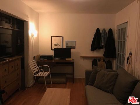 Photo of 223 Strand Street #G, Santa Monica, CA 90405 (MLS # 26844255)