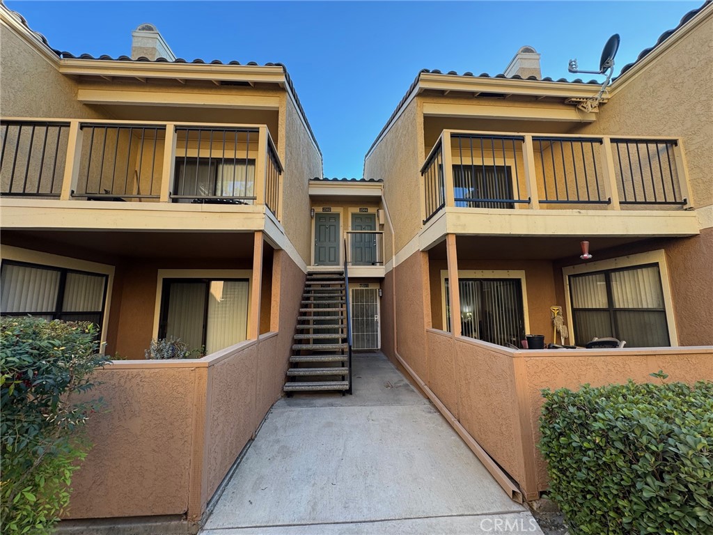 Nice condo in gated community of Rancho Cucamonga! Freshly painted, newly upgraded kitchen, bathroom and flooring. 2 bed 1 bath, a spacious living room leads to a cozy balcony. Wonderful community amenities like pool, tennis court, etc. Great location that close to shopping and easy access to 210 freeway. Awarded winning school district that you don't want to miss. Washer, dryer and refrigerator provided. Two parking spaces and an additional storage space assigned. Not pet not smoking, renter's insurance required when approved. Check it out today!