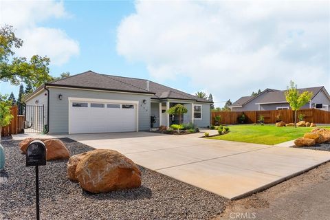 Photo of 444 Apple Lane, Paradise, CA 95969 (MLS # SN26059842)