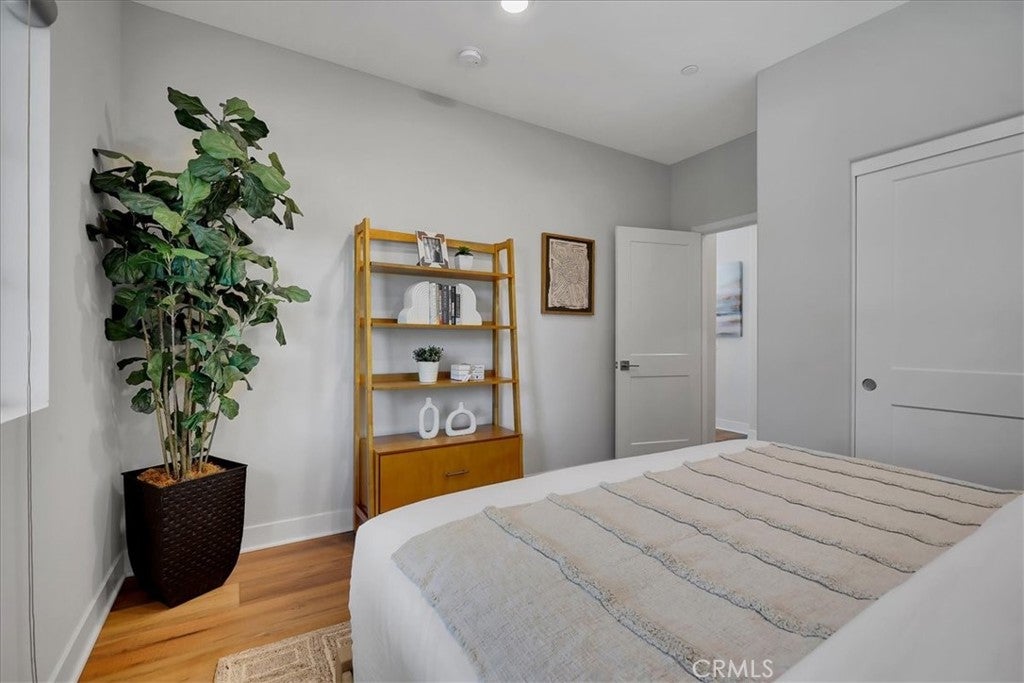 137 Rondo, Irvine CA 92618 - Photo 8