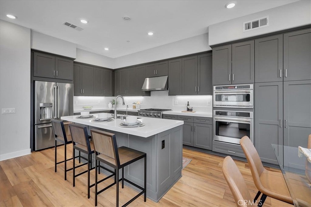 137 Rondo, Irvine CA 92618 - Photo 16