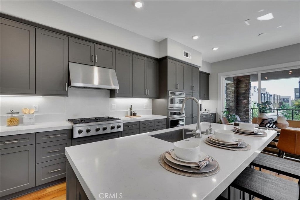 137 Rondo, Irvine CA 92618 - Photo 14