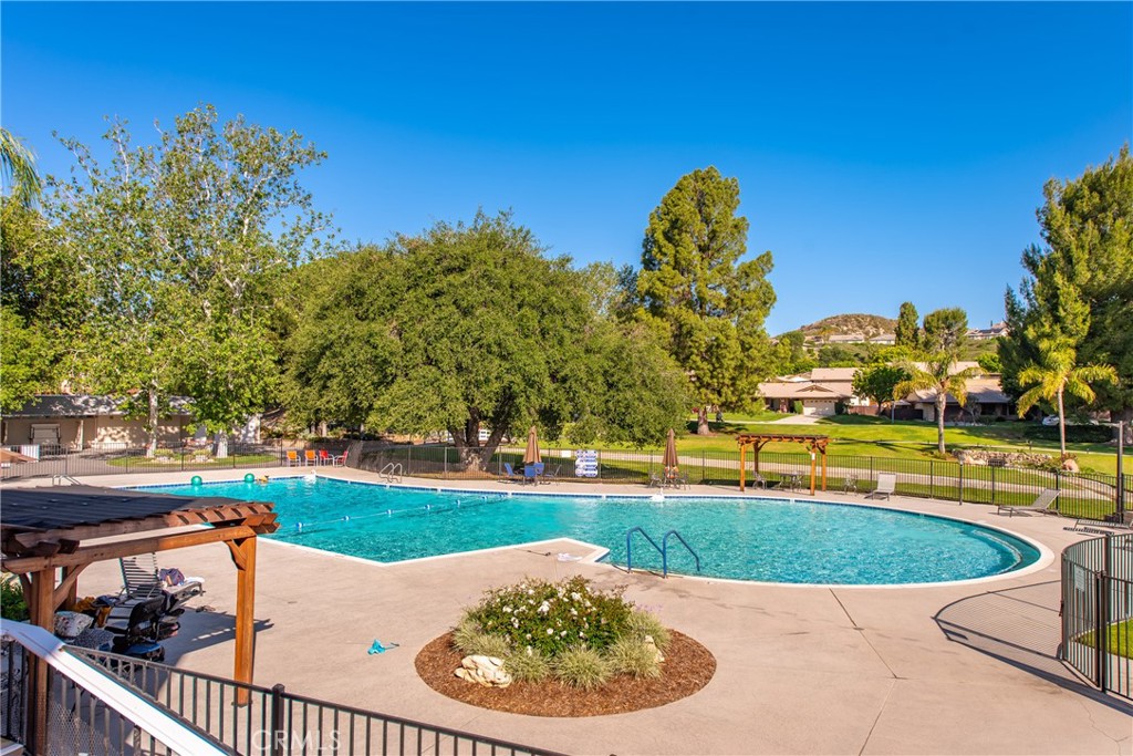Friendly Valley (FRV) - Residential