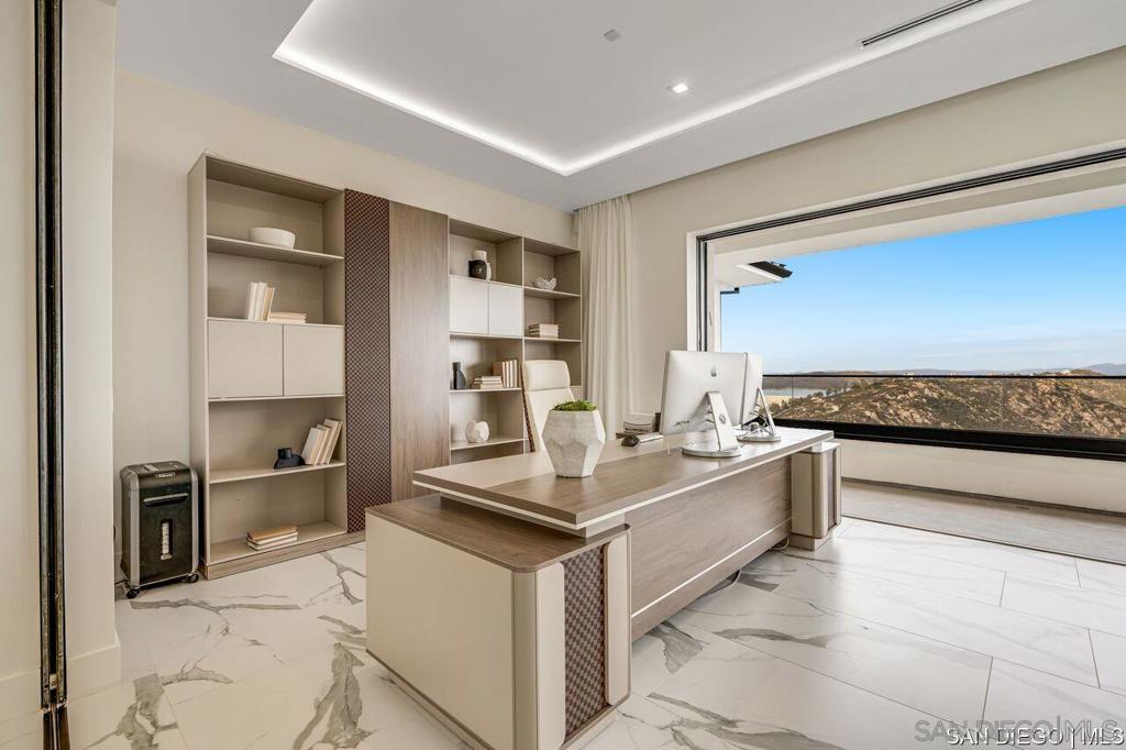 Rancho Santa Fe - Residential