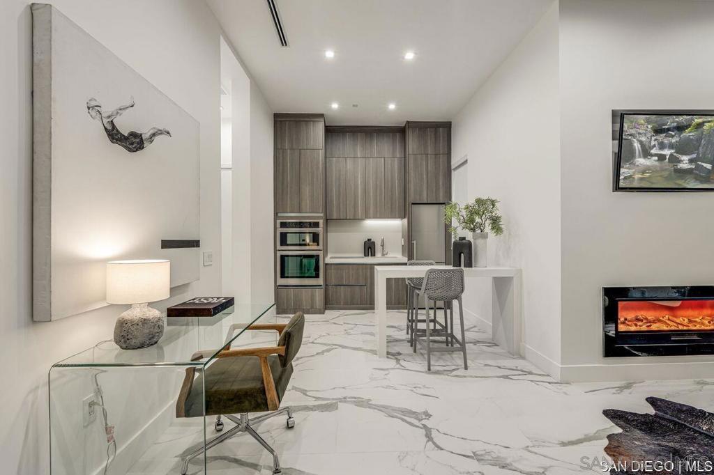 Rancho Santa Fe - Residential