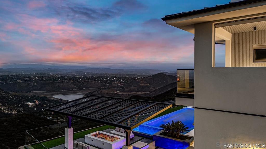 Rancho Santa Fe - Residential