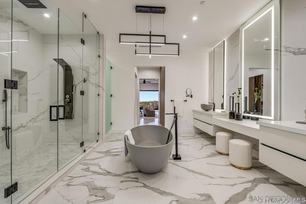 Rancho Santa Fe - Residential