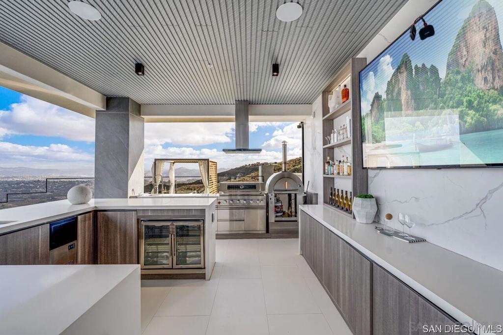 Rancho Santa Fe - Residential