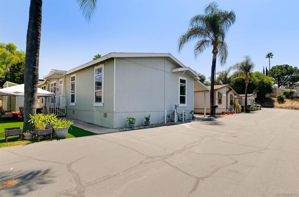 13490 Highway 8 Business 114