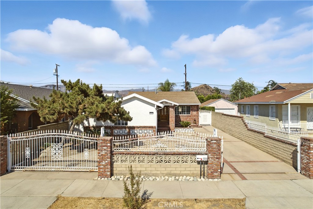 10414 El Dorado Avenue