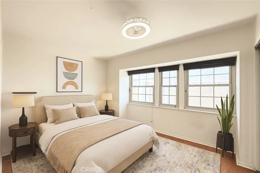 Woodland Hills, California 91367, United States, 2 Bedrooms Bedrooms, ,2 BathroomsBathrooms,Residential,Active,85204