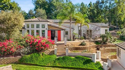 Photo of 18375 Bernardo Trails Ct Ct, San Diego, CA 92128 (MLS # 260002911SD)