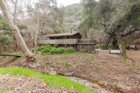 Photo of 54101 Pine Canyon Road, King City, CA 93930 (MLS # ML82037705)