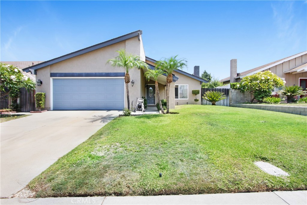 SINGLE STORY HOME !!! The property sits in a very quiet neighborhood tucked inside the desirable mountainside of Hacienda Heights. Close to award-winning schools (Wilson High School) and the world-renowned Hsi Lai Temple, as well as markets (99 Ranch, Vons, 168 Markets), restaurants, shopping (Costco, Walmart, Lowes, Home Depot, Target, etc) , and, importantly, freeway access from both side main road on Hacienda Heights Blvd and Azusa Blvd.