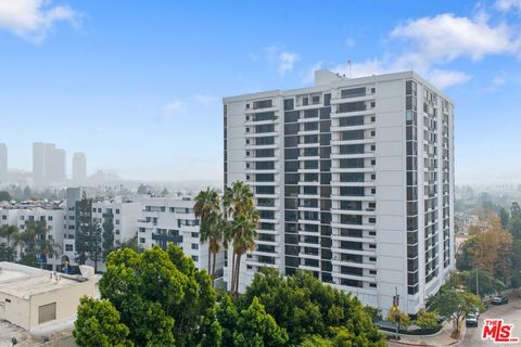 Photo of 10660 Wilshire Boulevard #703, Los Angeles, CA 90024 (MLS # 26855225)