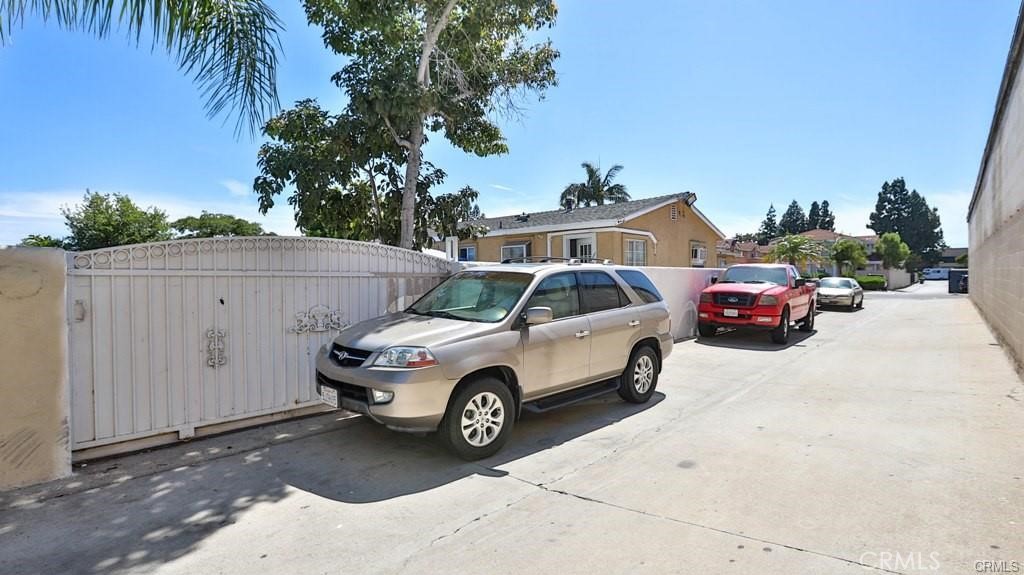 110 S Harding Avenue