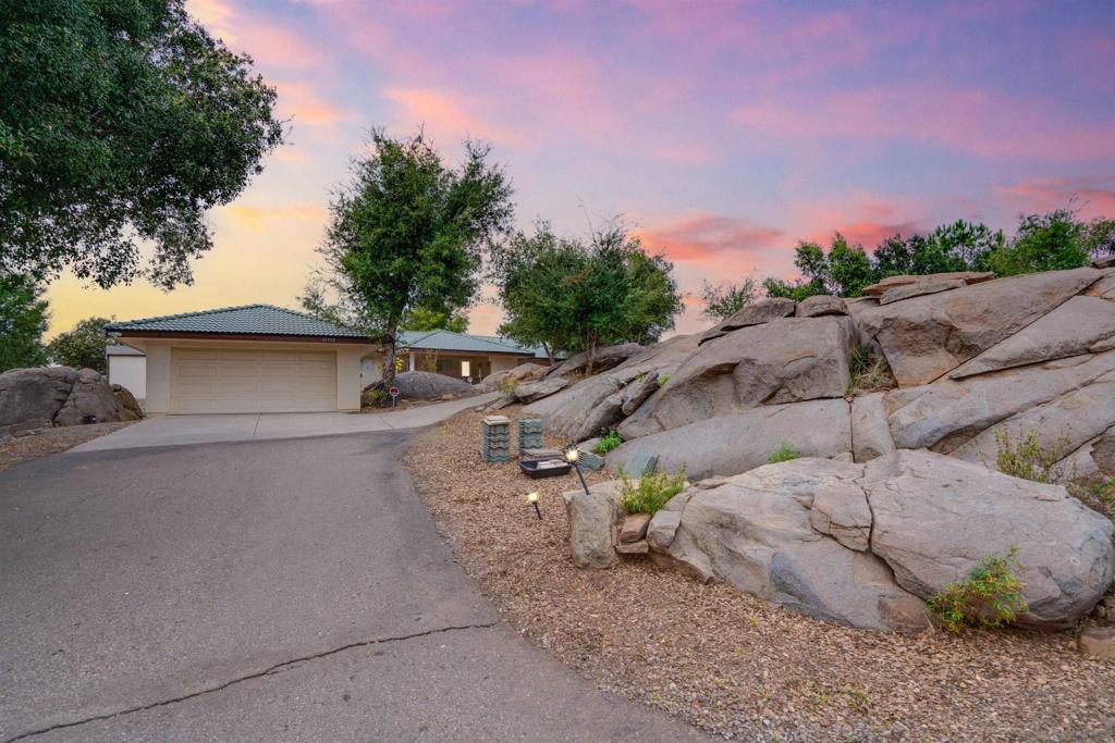 Ramona - Residential