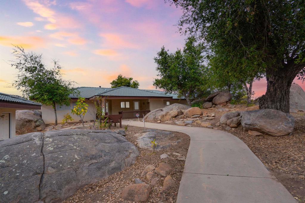 Ramona - Residential