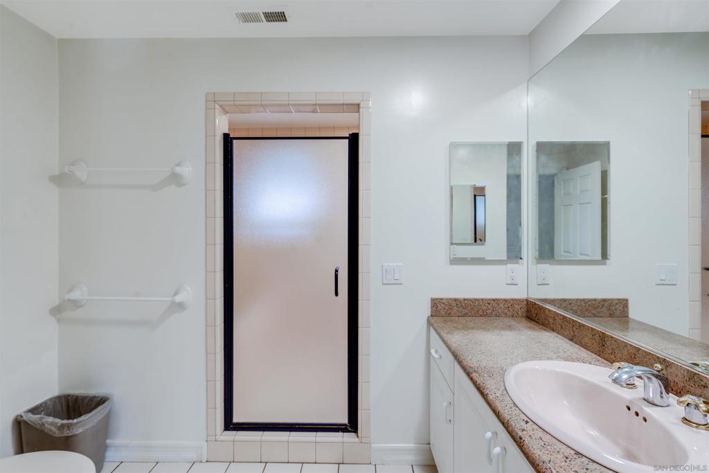 Ramona - Residential