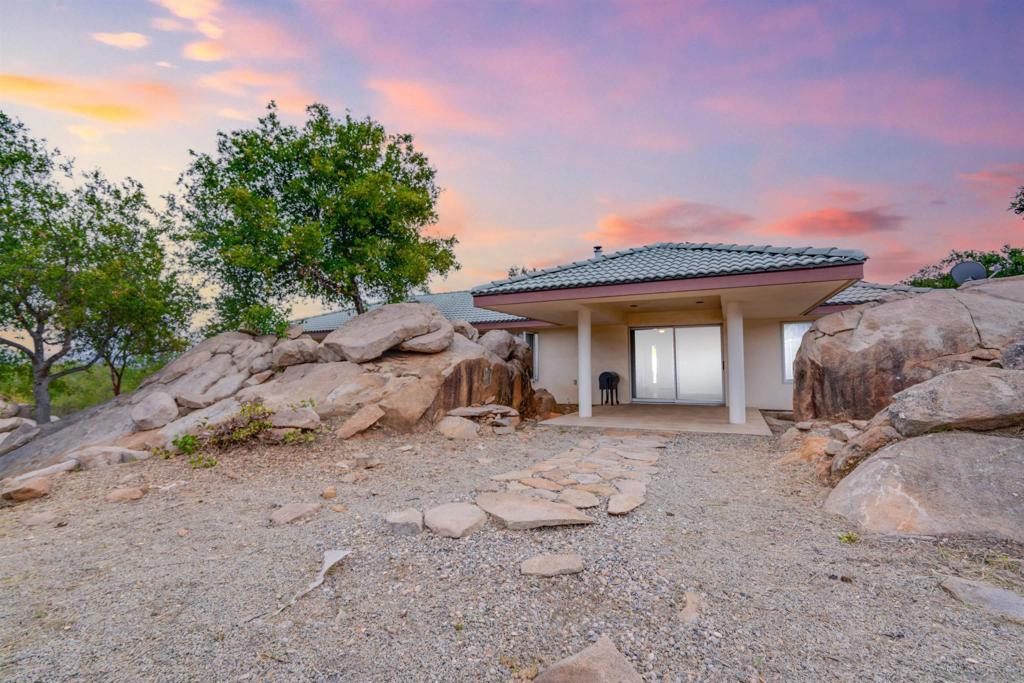 Ramona - Residential