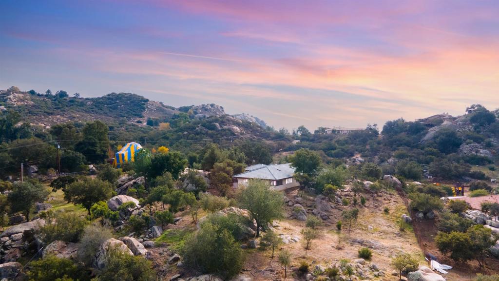 Ramona - Residential